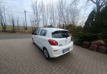 Mitsubishi Space Star Hatchback 5d 1.0 71KM 2016 Mitsubishi Space Star Mitsubishi Space Star 1.0 Diamant Edition Benzyna, zdjęcie 4
