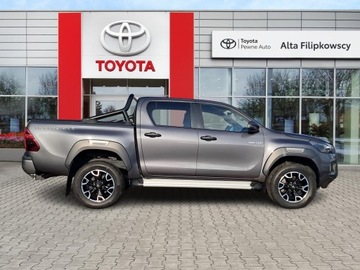 Toyota Hilux VIII Podwójna kabina Facelifting 2.8 D-4D 204KM 2023 Toyota Hilux 2.8 D-4D Double Cab Invincible 4x4 Hi, zdjęcie 6
