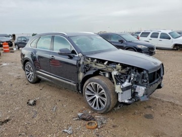 Bentley Bentayga 2021 Bentley Bentayga 2021. 3.0 Hybryda 340KM, zdjęcie 4