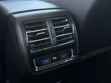 Volkswagen Passat B8 Limousine 1.8 TSI BlueMotion Technology 180KM 2017 Volkswagen Passat 1.8TSI 180KM DSG Highline LED SalonPolska,SerwisASO,Supe, zdjęcie 34