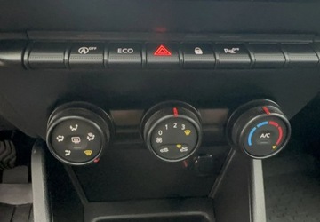 Dacia Duster II SUV 1.0 TCe LPG 100KM 2020 Dacia Duster 1.0 TCE 100 KM LPG 5 bieg. manual Comfort BenzynaLPG, zdjęcie 17