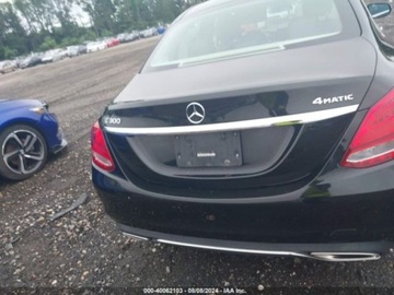 Mercedes Klasa C W205 2017 Mercedes-Benz Klasa C 2017 Mercedes-Benz C-Class C 300 4MATIC Sedan with L, zdjęcie 14