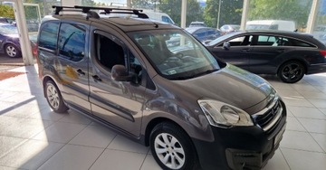 Peugeot Partner II Tepee Facelifting 2015 1.6 BlueHDi 120KM 2016 Peugeot Partner 1.6 HDI 120KM Tepee Salon PL Panoramiczny dach 1.6 Diesel, zdjęcie 2