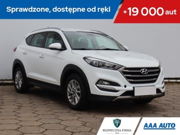 Hyundai Tucson III SUV 1.7 CRDI 115KM 2015 Hyundai Tucson 1.7 CRDi, Salon Polska, Serwis ASO