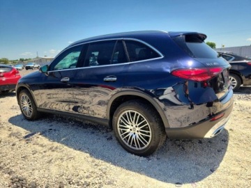 Mercedes GLC C254/X254 2024 Mercedes-Benz GLC Glc 300 4matic 2024 2.0 Benzyna 255KM, zdjęcie 1