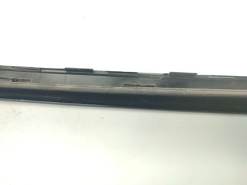 НАКЛАДКА ПЕРЕДНЕГО ОКНА ПРАВАЯ CITROEN C4 96563473XC