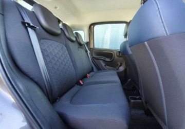 Fiat Panda III Hatchback 5d seria 4 1.0 Hybrid 70KM 2021 Fiat Panda mildHybrid City Cross, Czujniki parkowania, Klimatyzacja, Salon, zdjęcie 7