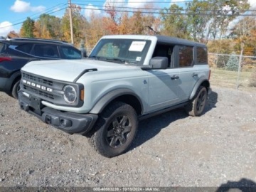 Ford Bronco VI 2024 Ford Bronco Black Diamond, 2024r., 4x4, 2.3L 2.3 Benzyna 275KM, zdjęcie 1