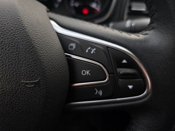 Renault Megane IV Hatchback 5d 1.3 TCe 140 FAP 140KM 2019 Renault Megane 1.3 Benzyna 140KM, zdjęcie 11