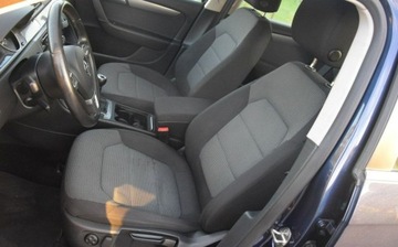 Volkswagen Passat B7 Variant 2.0 TDI CR DPF BlueMotion 140KM 2012 Volkswagen passat-variant 2.0 TDI Navi Tempomat 2 Kpl Kol 198 Tys Km Serwi, zdjęcie 26
