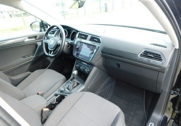 Volkswagen Tiguan Allspace SUV 2.0 TSI 190KM 2020 Volkswagen Tiguan Allspace z Gwarancja Bezwypadkowy 100 2.0 Benzyna 190KM, zdjęcie 5