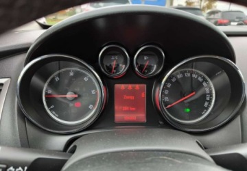 Opel Astra J Hatchback 5d 1.7 CDTI ECOTEC 110KM 2010 Opel Astra Opel Astra 1.7 CDTI Cosmo 1.7 Diesel 110KM, zdjęcie 12