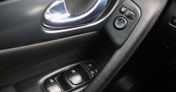 Nissan Qashqai II 2017 Nissan Qashqai (nr. 218) 1.2 113KM Navi Kamera Tempomat Parktronik Panoram, zdjęcie 22