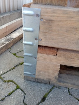 Уголок для паллетного ящика 1 шт. Оцинкованный.