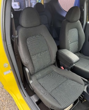 Mitsubishi 2008 Mitsubishi Colt Mitsubishi Colt 1.3 Young Edition 1.3 Benzyna 95KM, zdjęcie 14