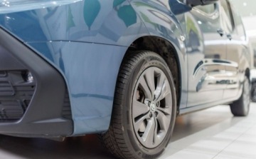 Toyota 2024 Toyota Proace City City Verso Long 1.5 D-4D Family aut 1.5 Diesel 130KM, zdjęcie 14