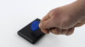 RFID-считыватель для меток MIFARE 125 кГц + 13,56 МГц, проводной USB, автоматический