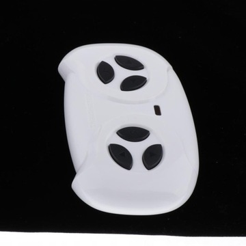 1 . Пульт дистанционного управления электромобилем для детей.