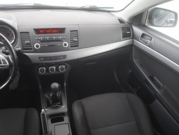 Mitsubishi Lancer IX Sportback 1.8 MIVEC 143KM 2010 Mitsubishi Lancer 1.8 i, Salon Polska, Serwis ASO, zdjęcie 7