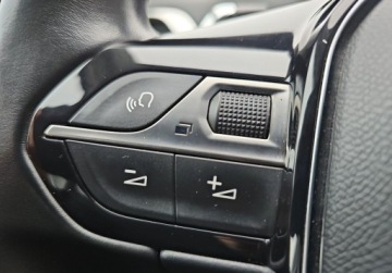 Peugeot 3008 II Crossover 1.2 PureTech 130KM 2019 Peugeot 3008 1.2 Benzyna 130KM, zdjęcie 12