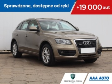 Audi Q5 I SUV 2.0 TDI 170KM 2011 Audi Q5 2.0 TDI, Salon Polska, Serwis ASO, 167 KM