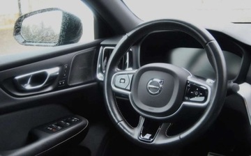 Volvo S60 III Sedan 2.0 T6 310KM 2019 Volvo S60 GWARANCJA, R-Design, T6 320KM, 4x4, Automat, Swietnie utrzymany, zdjęcie 9