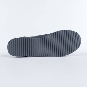 Sneakersy Emporio Armani EA7 treningowe na lato