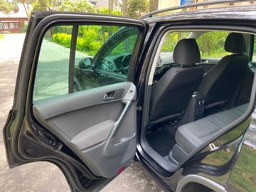 Volkswagen Tiguan I SUV Facelifting 2.0 TDI CR DPF BlueMotion 110KM 2015 Volkswagen Tiguan Volkswagen Tiguan 2.0TDI Salon Polska 2.0 Diesel 110KM, zdjęcie 29