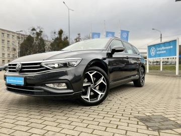 Volkswagen Passat B8 Variant Facelifting 2.0 TDI SCR 150KM 2021 Volkswagen Passat Dynamic LED! ACC! APP! Virtual C, zdjęcie 29