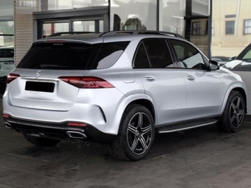 Mercedes GLE V167 SUV Facelifting 2.0 300d 269KM 2025 MERCEDES-BENZ GLE 300 d 4-Matic AMG Line 2.0 (269KM) 2025, zdjęcie 2