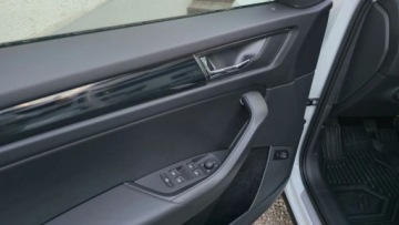 Skoda Kodiaq I SUV 2.0 TDI 150KM 2017 Skoda Kodiaq 2,0 TDI 150 KM 4X4 NAVI Full LED manual zarejestrowany 2.0, zdjęcie 6