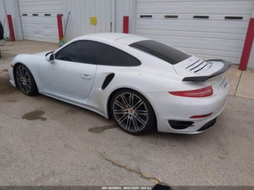Porsche 911 991 Turbo/Turbo S Coupe 3.8 520KM 2015 Porsche 911 Turbo 2015 3.8 Benzyna 520KM, zdjęcie 2