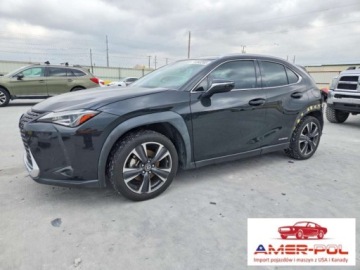 Lexus UX 2020 Lexus UX 2020r., Base, 2L, od ubezpieczalni 2.0 Hybryda 145KM