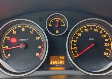 Opel Astra H Kombi 1.6 Twinport ECOTEC 105KM 2005 Opel Astra Zarejestrowany - ubezpieczony - benzyna - 1,6 - 105 KM 1.6 105KM, zdjęcie 24