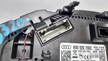 Audi A3 S3 8V 16-20 Licznik Zegary 8V0920790C 2.0 TFSI USA