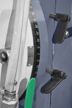 СВЕРЛИЛЬНО-ФРЕЗЕРНЫЙ СТАНОК СВЕРЛИЛЬНЫЙ СТАНОК АВТОМАТИЧЕСКАЯ ПОДАЧА ЧТЕНИЕ УЦИ