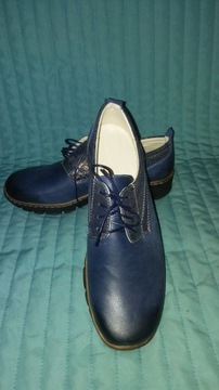 Buty WALDI skóra r.39