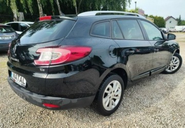 Renault Megane III Grandtour Facelifting 2013 Energy TCe 115KM 2015 Renault Megane Super stan Bogata wersja Navi Ksenon 1.2 Benzyna 116KM, zdjęcie 1