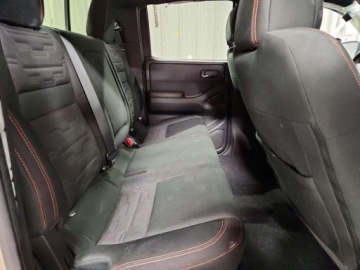 Nissan 2023 Nissan Frontier S 2023 3.8 Benzyna 310KM, zdjęcie 10