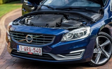 Volvo V60 I Kombi Facelifting 2.0 D4 DRIVE-E 181KM 2015 Volvo V60 Volvo V60 D4 Ocean Race 2.0 Diesel 181KM, zdjęcie 12