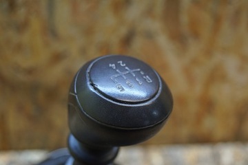 LEWAREK DZWIGNIA ZMIANY BIEGÓW CHEVROLET AVEO T300