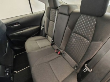 Toyota Corolla XII Sedan Facelifting 1.8 Hybrid 140KM 2025 Od ręki - Comfort 1.8 Hybrid 140KM | Podgrzewane fotele!, zdjęcie 14