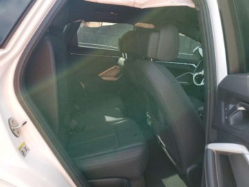 Audi Q3 II 2024 Audi Q3 Premium S-Line 45, 2024r., 4x4, 2.0L 2.0 Benzyna 228KM, zdjęcie 9