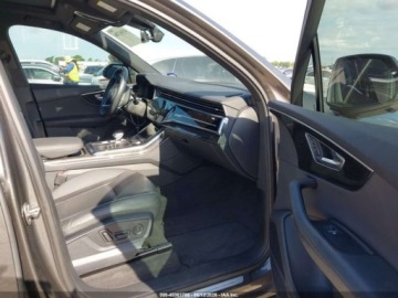 Audi Q7 II (4M) 2022 Audi Q7 Premium Plus 55 Tfsi Quattro Tiptronic 2022 3.0 Benzyna 335KM, zdjęcie 9