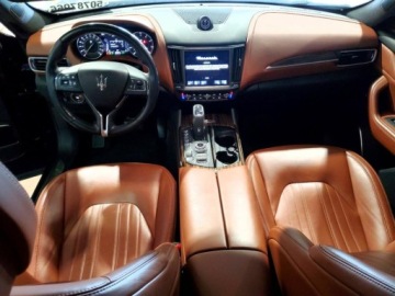 Maserati Levante 2021 Maserati Levante Luxury 2021 3.0 Benzyna 345KM, zdjęcie 8