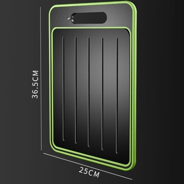 Двусторонняя разделочная доска с ручкой.