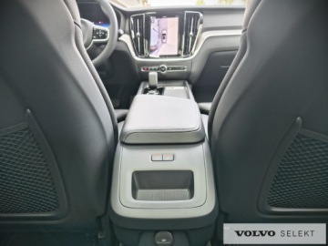 Volvo V60 II  Kombi Facelifting 2.0 B4 B 197KM 2025 Volvo V60 V60 B4, Panorama, HUD, Kamera 360, Gwara, zdjęcie 28