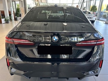 BMW Seria 5 G90-91 Touring 2.0 520d 197KM 2025 BMW Seria 5 520d xDrive Sport Sedan 2.0 (197KM) 2025, zdjęcie 1