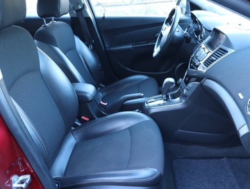 Chevrolet Cruze Hatchback 5d 2.0 VCDI 16V DOHC 163KM 2013 Chevrolet Cruze 2.0 VCDi, Salon Polska, zdjęcie 8
