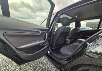 BMW Seria 1 F20-F21 Hatchback 5d 118d 143KM 2011 BMW Seria 1 2,0 143 KM Navi Xenon PDC Kamera Nowy Rozrzad 2.0, zdjęcie 5
